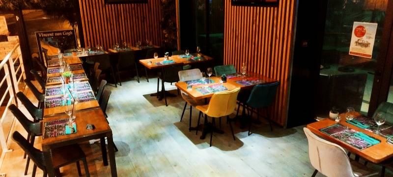 restaurant, karaoké festif et familliale à Toulon