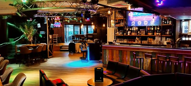 Karaoké BOKA CLUB Toulon : Le 12 Novembre, Révélez vos Talents Cachés !