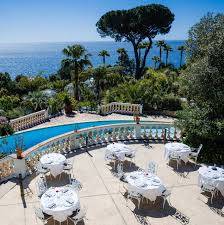 restaurant toulon les pins penchés